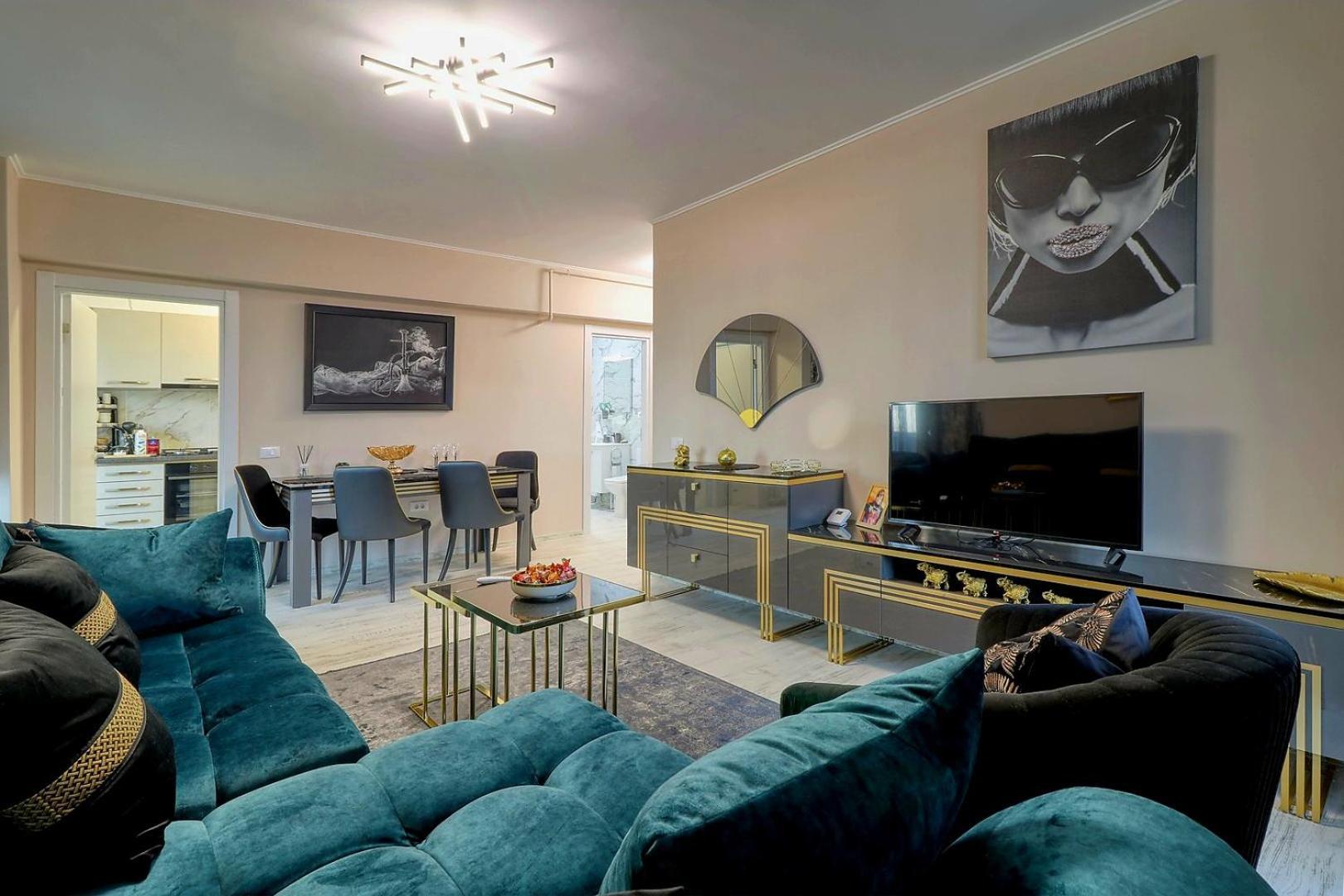 Luxury Apartament Boekarest Buitenkant foto